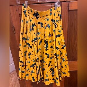 Voodoo Vixen Yellow Skirt with Cat Print Size Medium